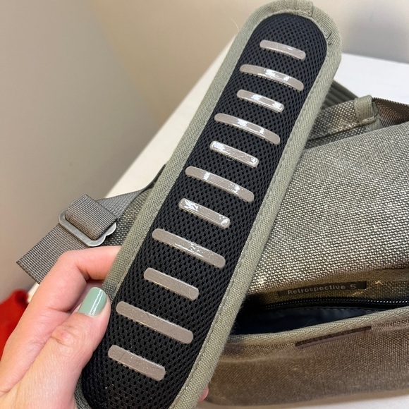 ThinkTank Retrospective 5 V1 Camera Photography Shoulder Bag Case Weatherproof - Picture 9 of 13